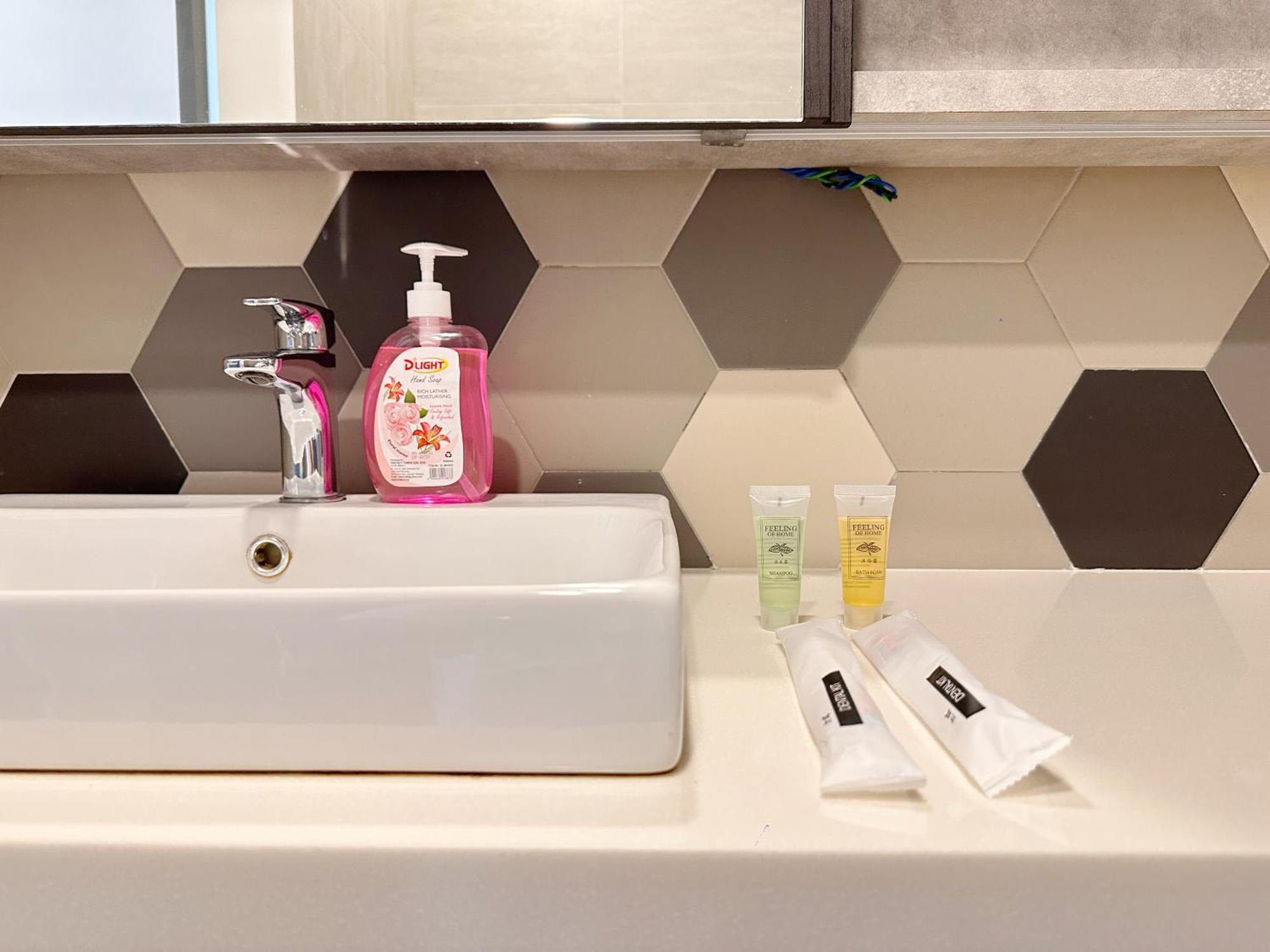 Ceylonz Suites Klcc By Staybliss Kuala Lumpur Luaran gambar